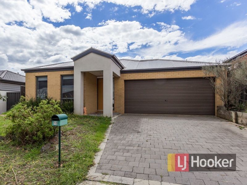 10 Pashia Grove, Pakenham VIC 3810