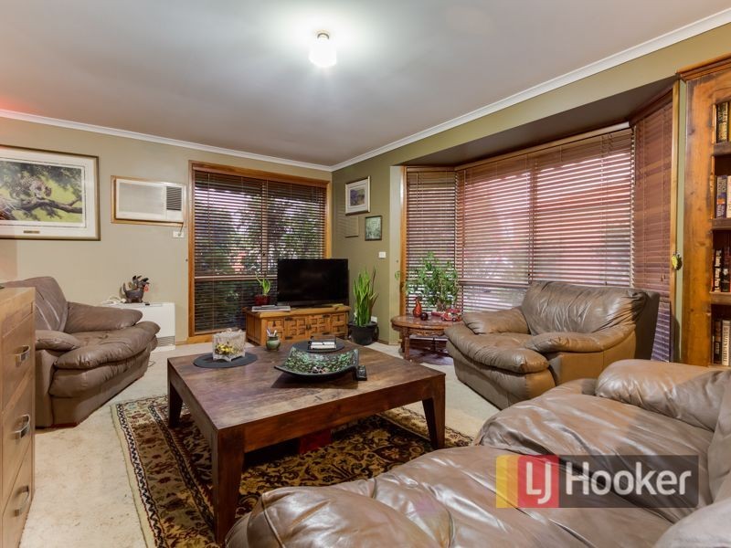 5 Stella Place, Pakenham VIC 3810