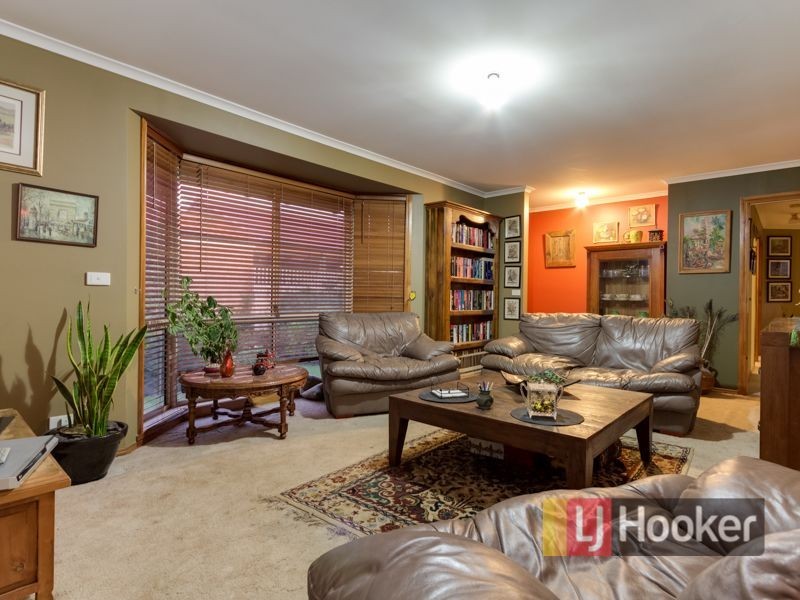 5 Stella Place, Pakenham VIC 3810