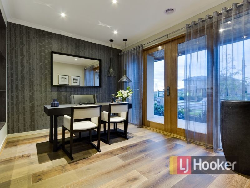 28 Grandvue Boulevard, Pakenham VIC 3810
