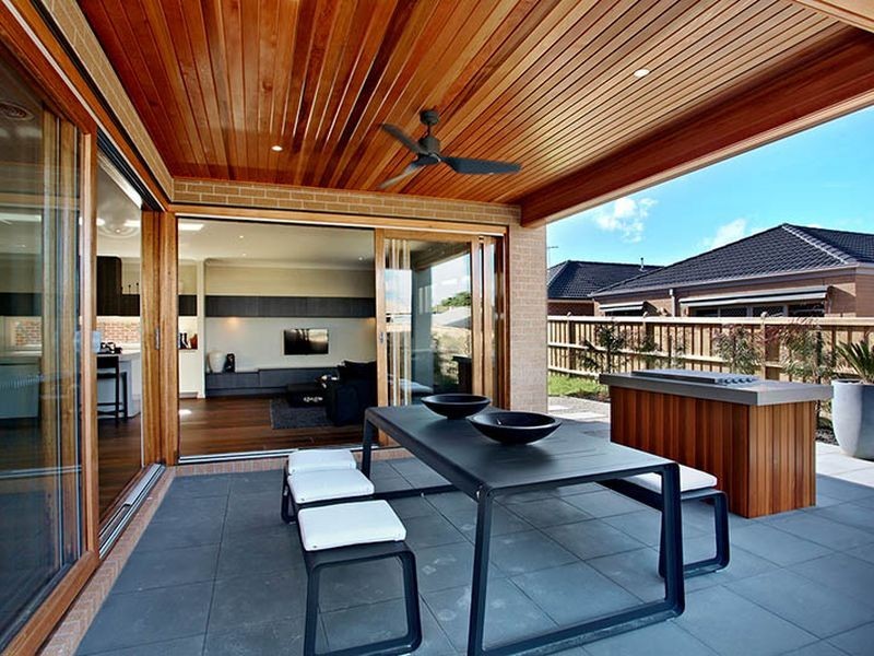 28 Grandvue Boulevard, Pakenham VIC 3810