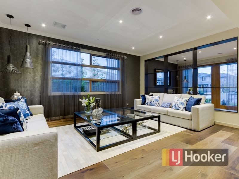 28 Grandvue Boulevard, Pakenham VIC 3810