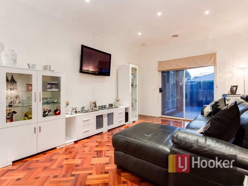 45 Stringy Bark Circuit, Pakenham VIC 3810