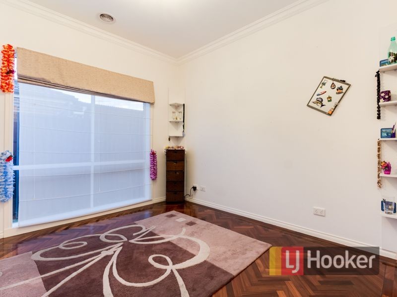 45 Stringy Bark Circuit, Pakenham VIC 3810