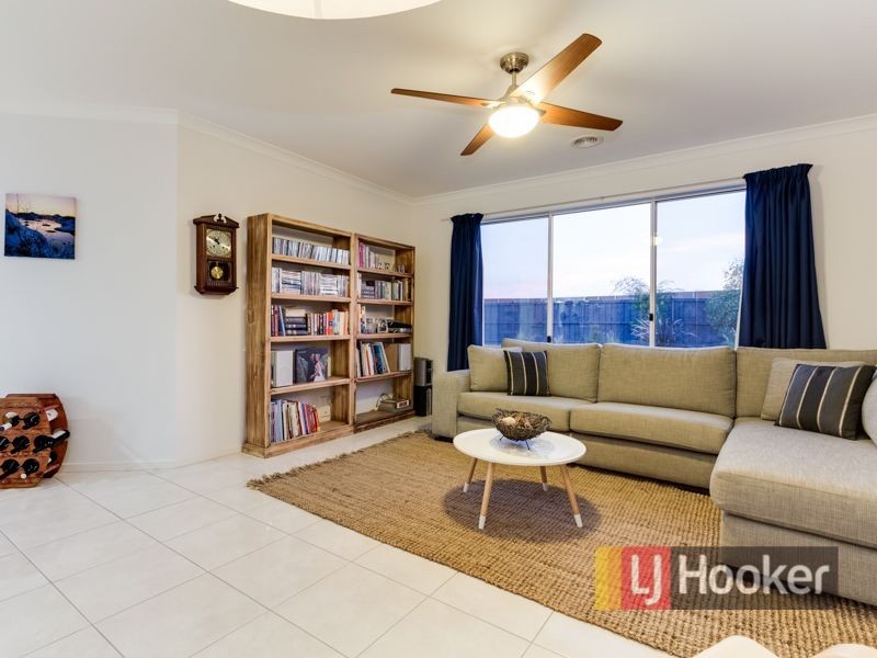 80 Gallery Way, Pakenham VIC 3810