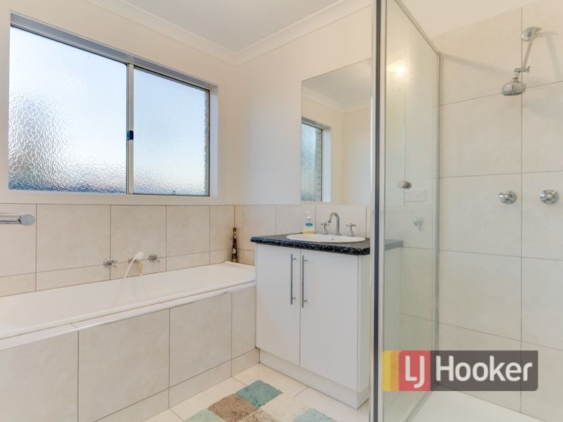 80 Gallery Way, Pakenham VIC 3810