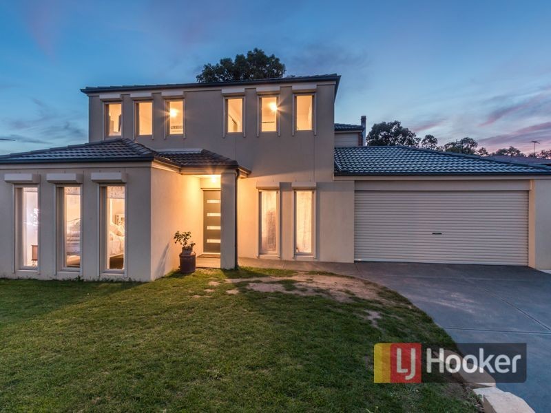 17 Tipperary Circuit, Pakenham VIC 3810