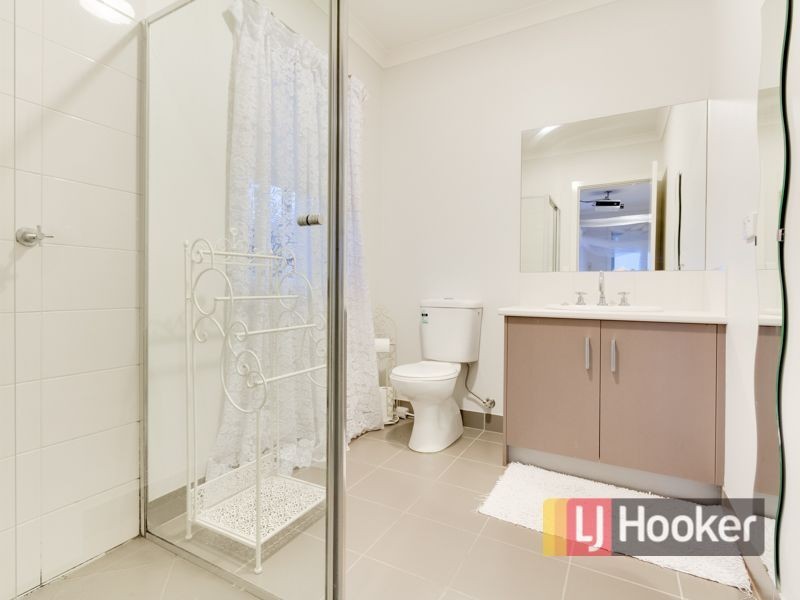 17 Tipperary Circuit, Pakenham VIC 3810