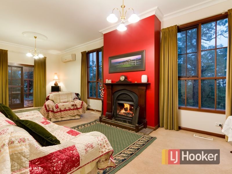 11 Mary Street, Bunyip VIC 3815