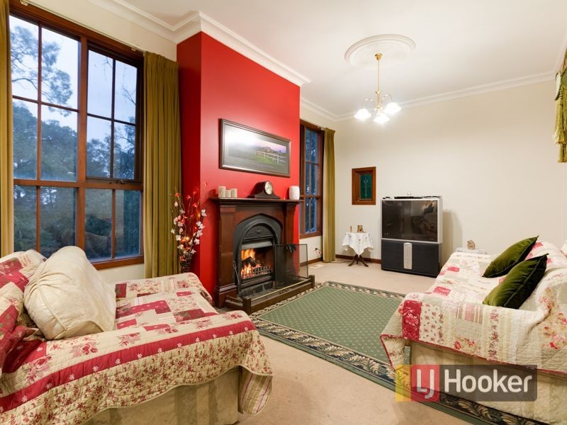 11 Mary Street, Bunyip VIC 3815