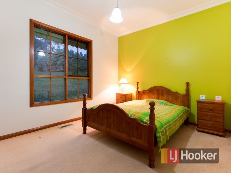 11 Mary Street, Bunyip VIC 3815