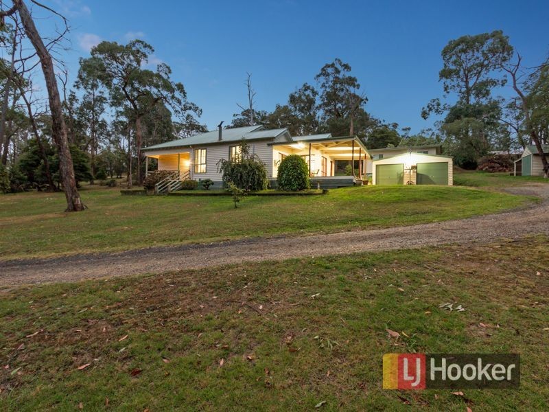 11 Mary Street, Bunyip VIC 3815