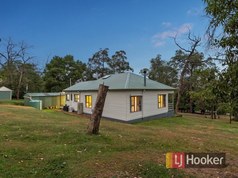 11 Mary Street, Bunyip VIC 3815