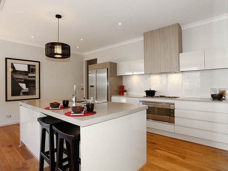 30 Grandvue Boulevard, Pakenham VIC 3810