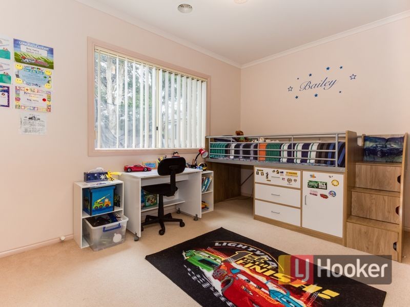 30 Ben Drive, Pakenham VIC 3810