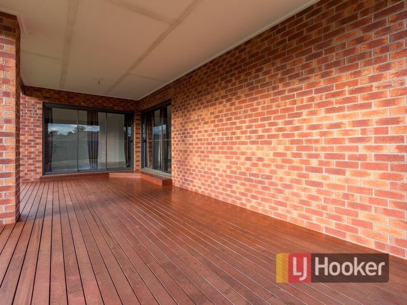 5 Isabella Court, Drouin VIC 3818
