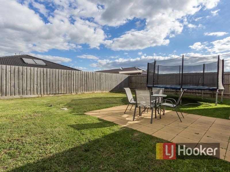 43 Belvedere Drive, Pakenham VIC 3810