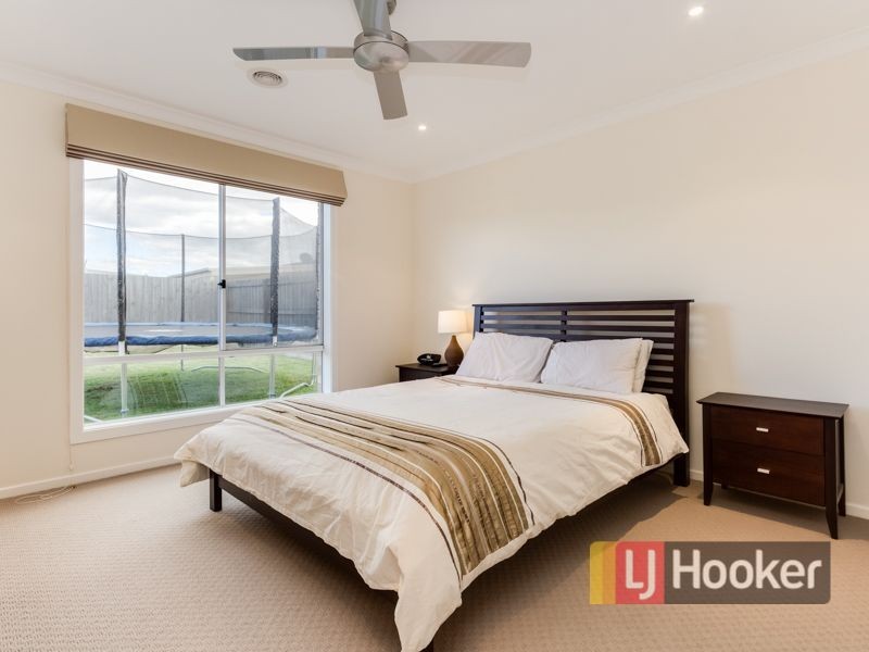 43 Belvedere Drive, Pakenham VIC 3810