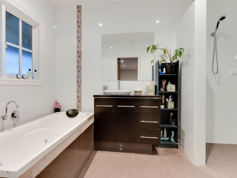 224 Fourteen Mile Road, Garfield VIC 3814