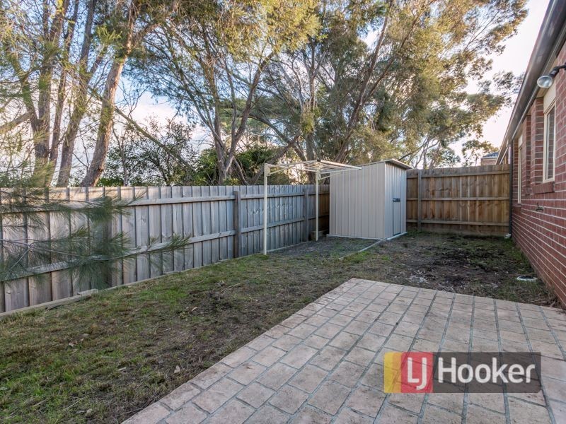 11/40 Army Road, Pakenham VIC 3810