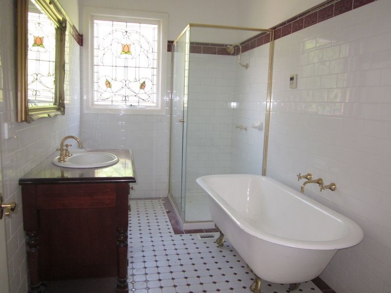 15 Henty Street, Pakenham VIC 3810