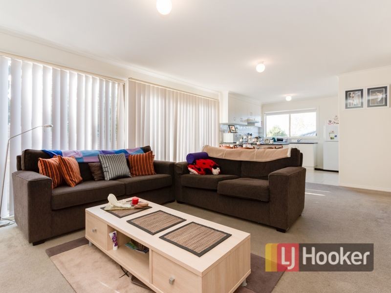 3/3 Hale Place, Pakenham VIC 3810