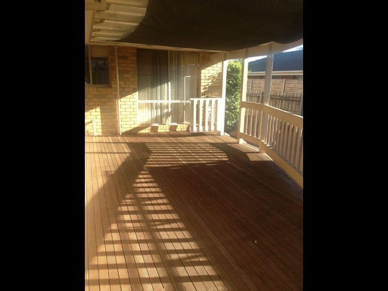 2 Dobson Court, Pakenham VIC 3810