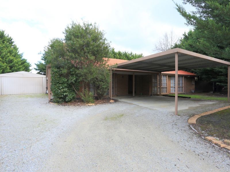 21 Katjusha Court, Pakenham VIC 3810