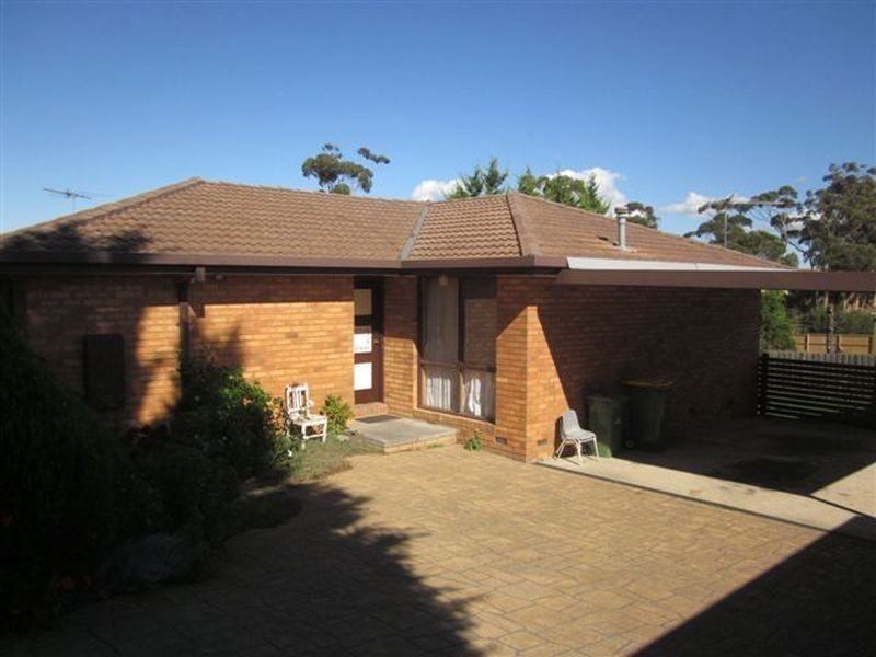 118 Duncan Drive, Pakenham VIC 3810