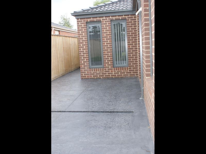 8 Olivia Court, Pakenham VIC 3810