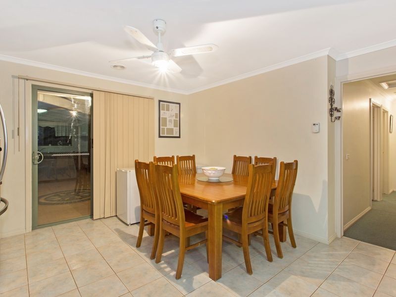 8 Manning Court, Pakenham VIC 3810