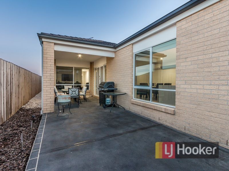 9 Fern Street, Officer VIC 3809