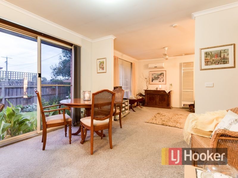 1/83 Racecourse Road, Pakenham VIC 3810