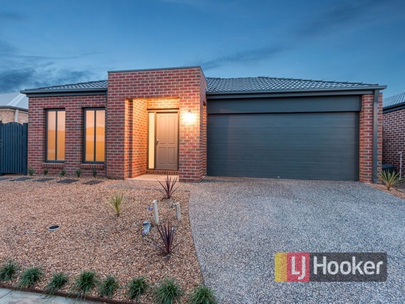 14 Ravensdale Avenue, Officer VIC 3809