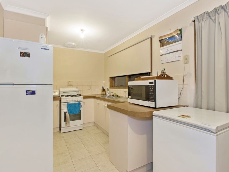 31 Cameron Way, Pakenham VIC 3810