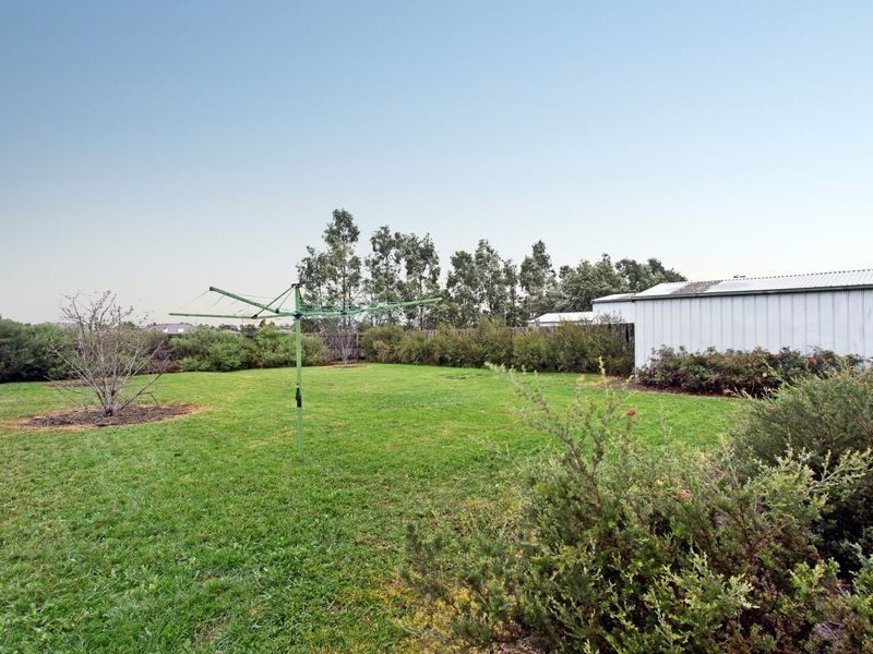 31 Cameron Way, Pakenham VIC 3810