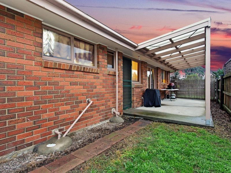 31 Cameron Way, Pakenham VIC 3810