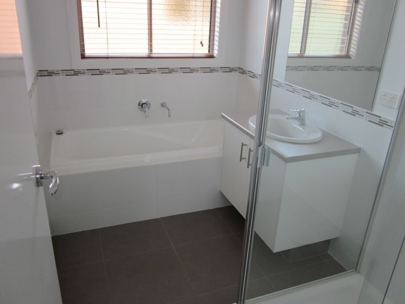 10 Charolais Court, Pakenham VIC 3810