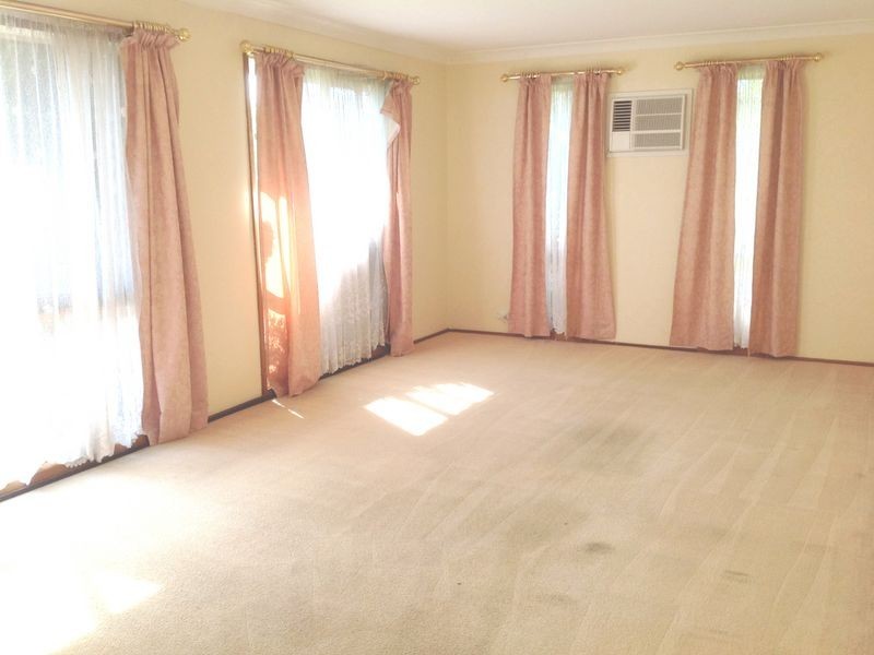 5 Cameron Way, Pakenham VIC 3810