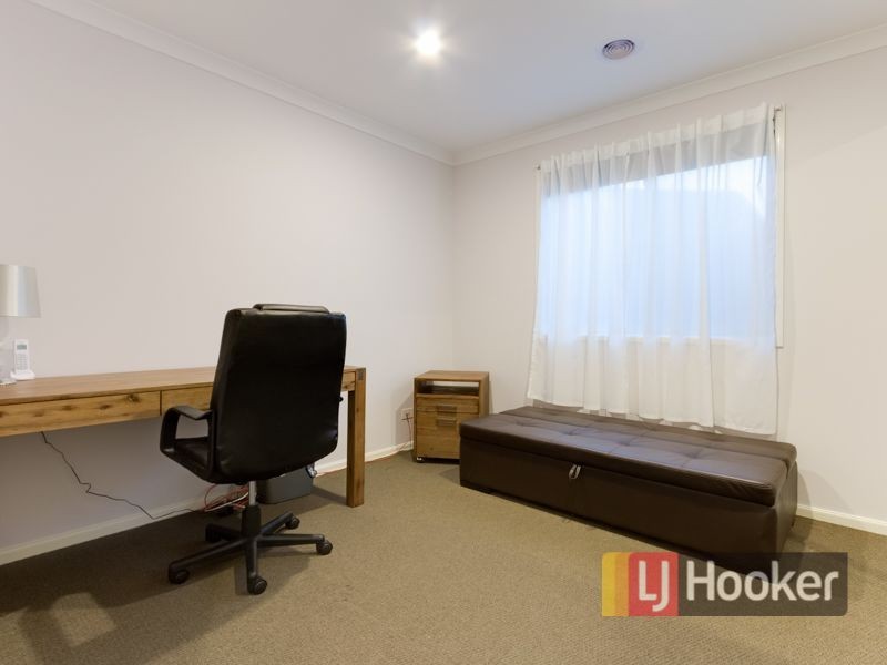 54 Clarendon Street, Pakenham VIC 3810