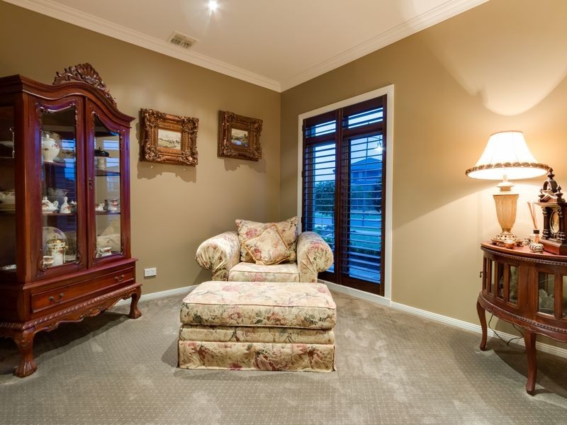 6 Cormorant Parade, Pakenham VIC 3810