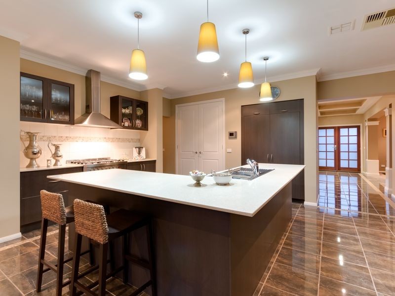 6 Cormorant Parade, Pakenham VIC 3810