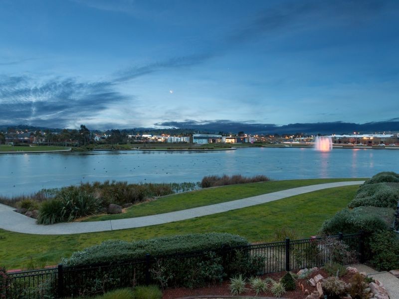 6 Cormorant Parade, Pakenham VIC 3810