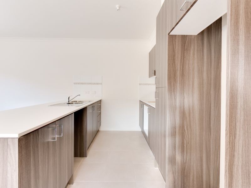 27 Havana Parade, Pakenham VIC 3810