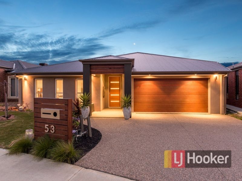 53 Villella Drive, Pakenham VIC 3810