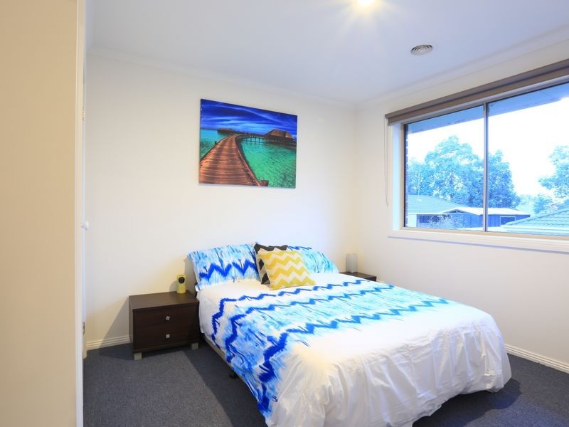 2 Anna Court, Pakenham VIC 3810