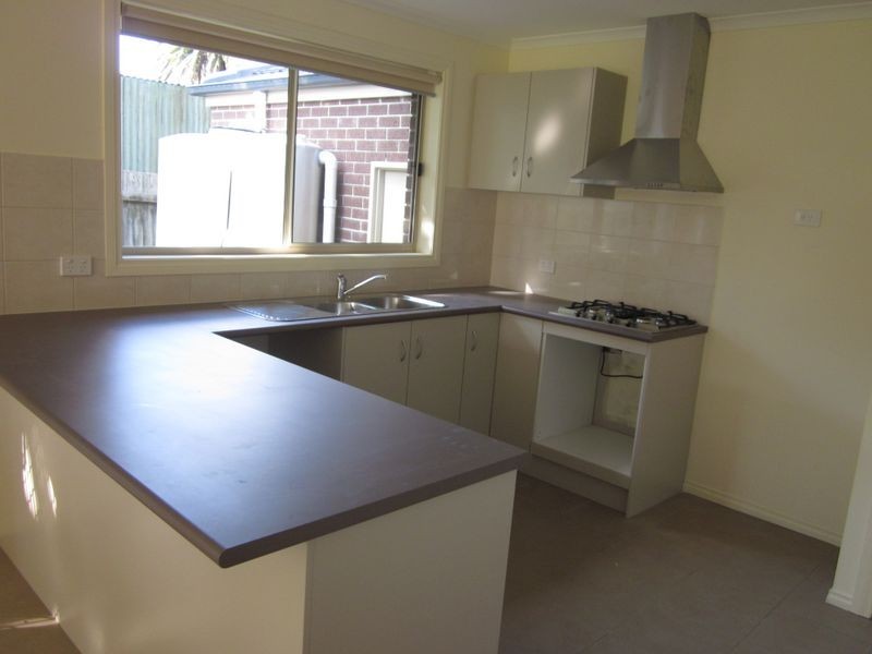 1/16 Phillip Street, Warragul VIC 3820