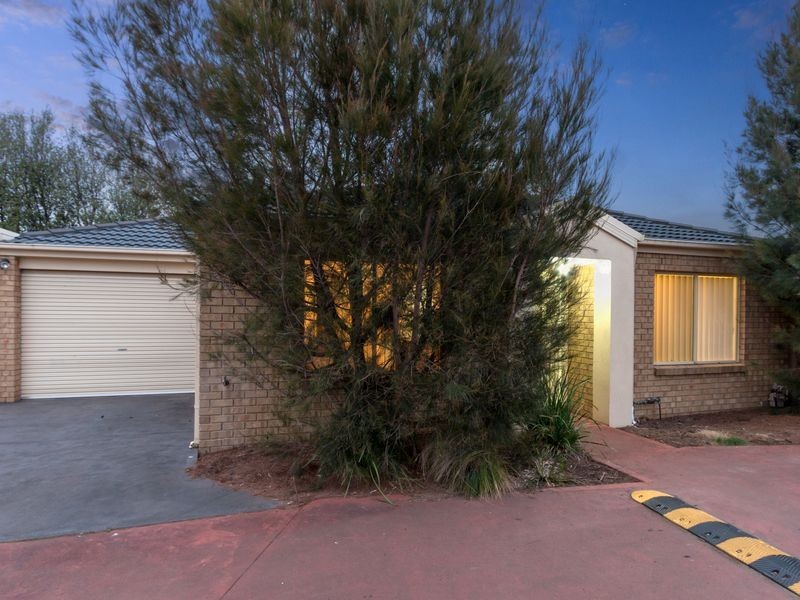 3/21-31 Parman Avenue, Pakenham VIC 3810