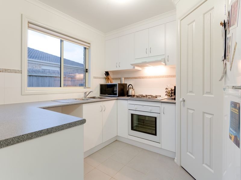 3/21-31 Parman Avenue, Pakenham VIC 3810