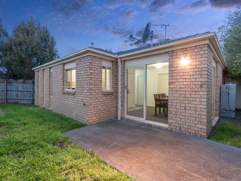 3/21-31 Parman Avenue, Pakenham VIC 3810